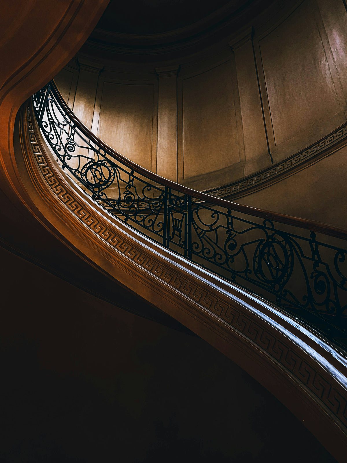 The House That Remembers